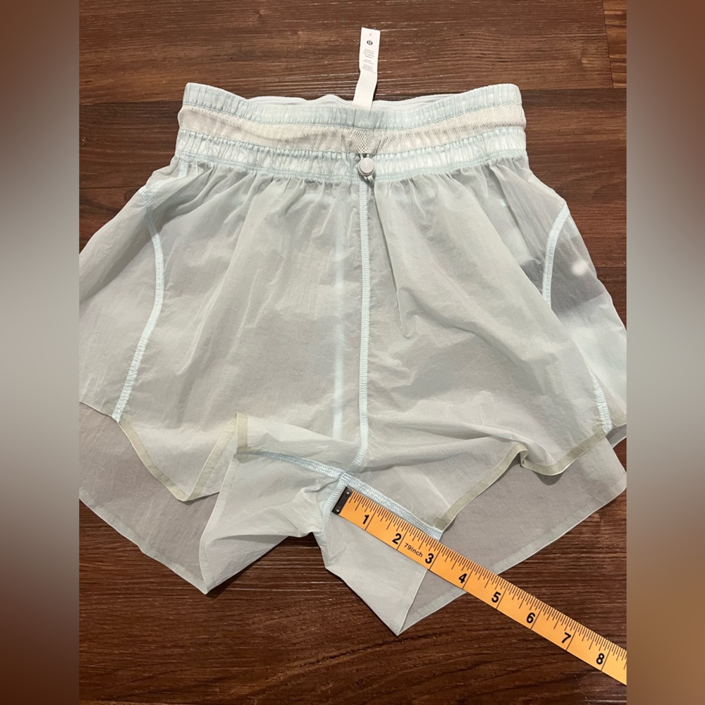 Lululemon Step Out Short Size 2 Ocean Air OCNA 3"Water Repellent - Picture 10 of 13